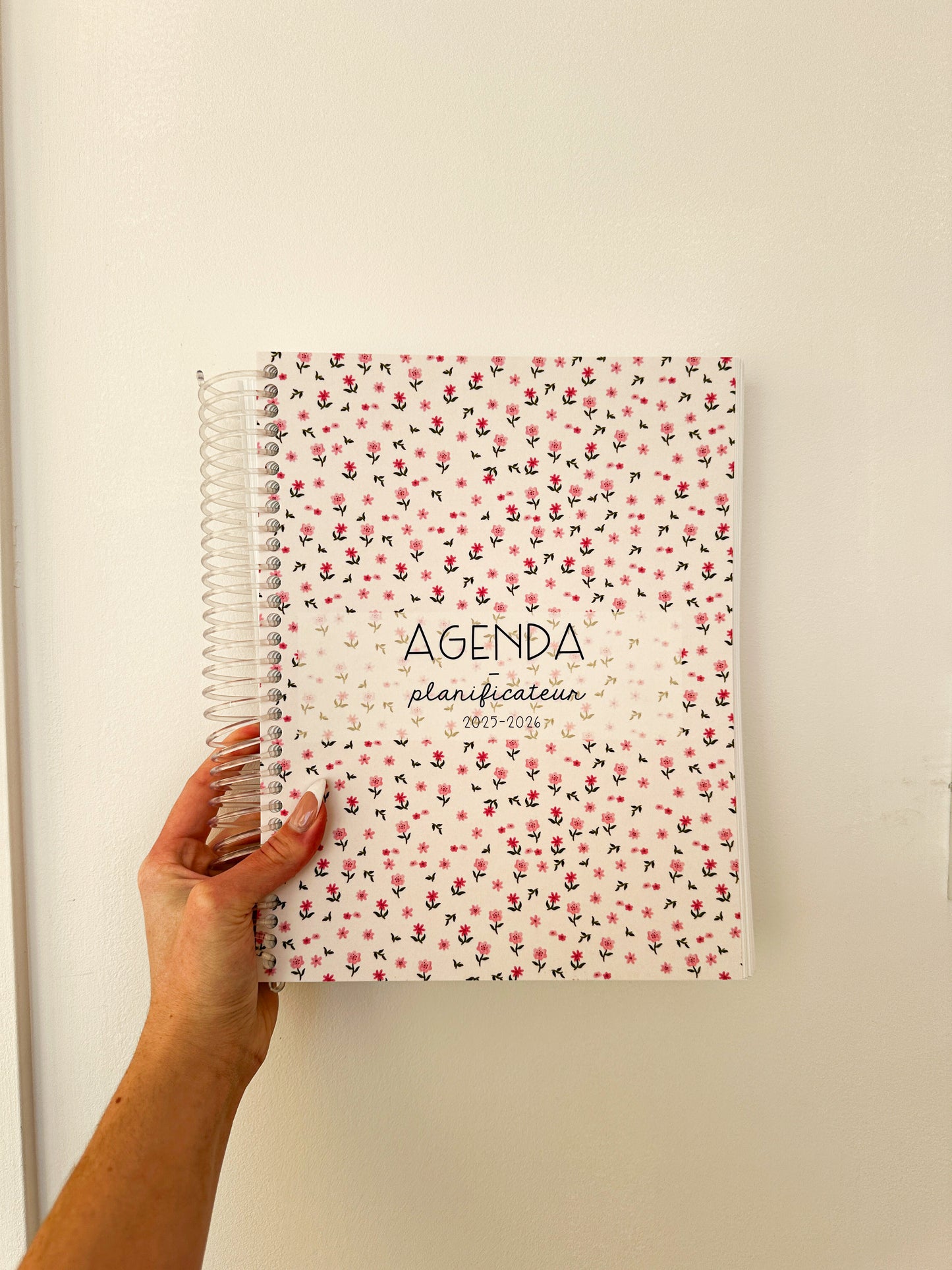 AGENDA | PLANIFICATEUR | 2025-2026 | Fleurs multiples roses