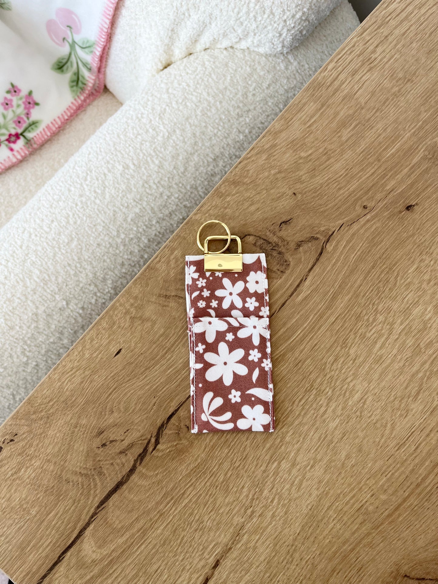 Lipgloss Holder | Burgundy and White Flowers