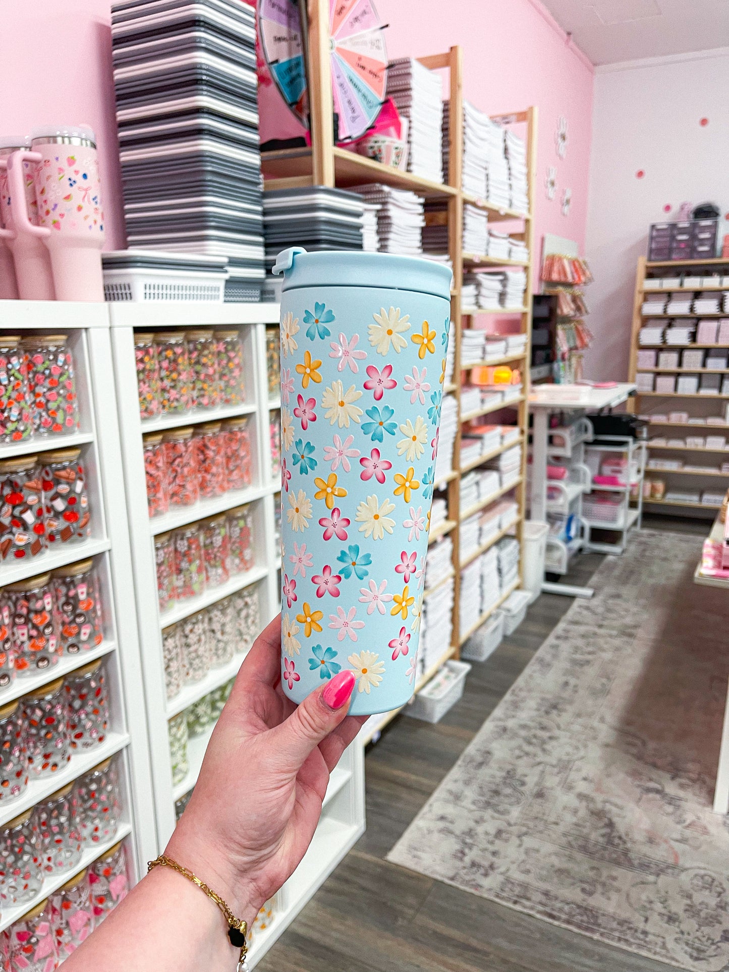 Bouteille isotherme 24 oz | Bleue | Printemps | Fleurs jaunes, roses et bleues