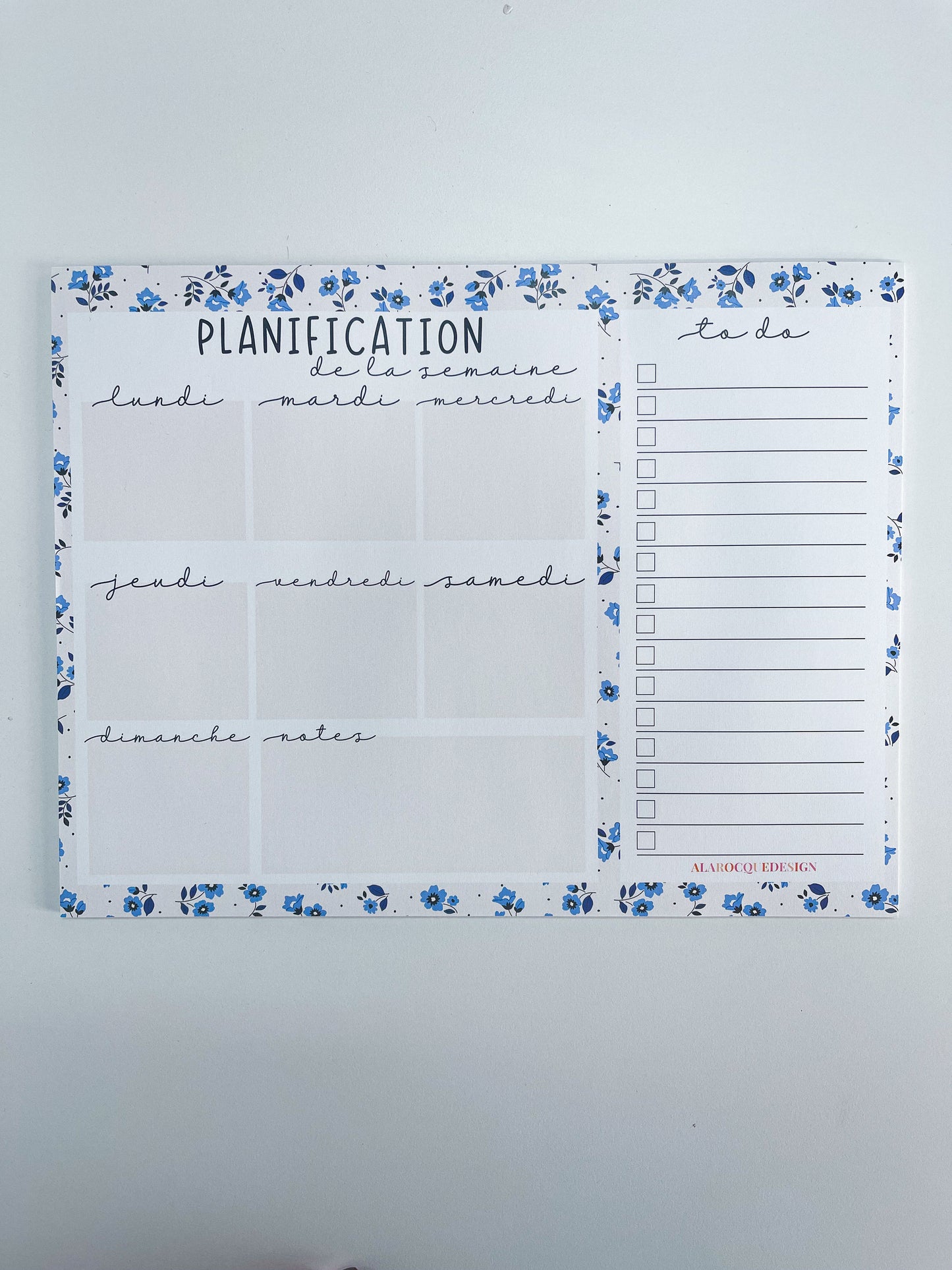 Weekly Planner | Beige and Blue Flowers