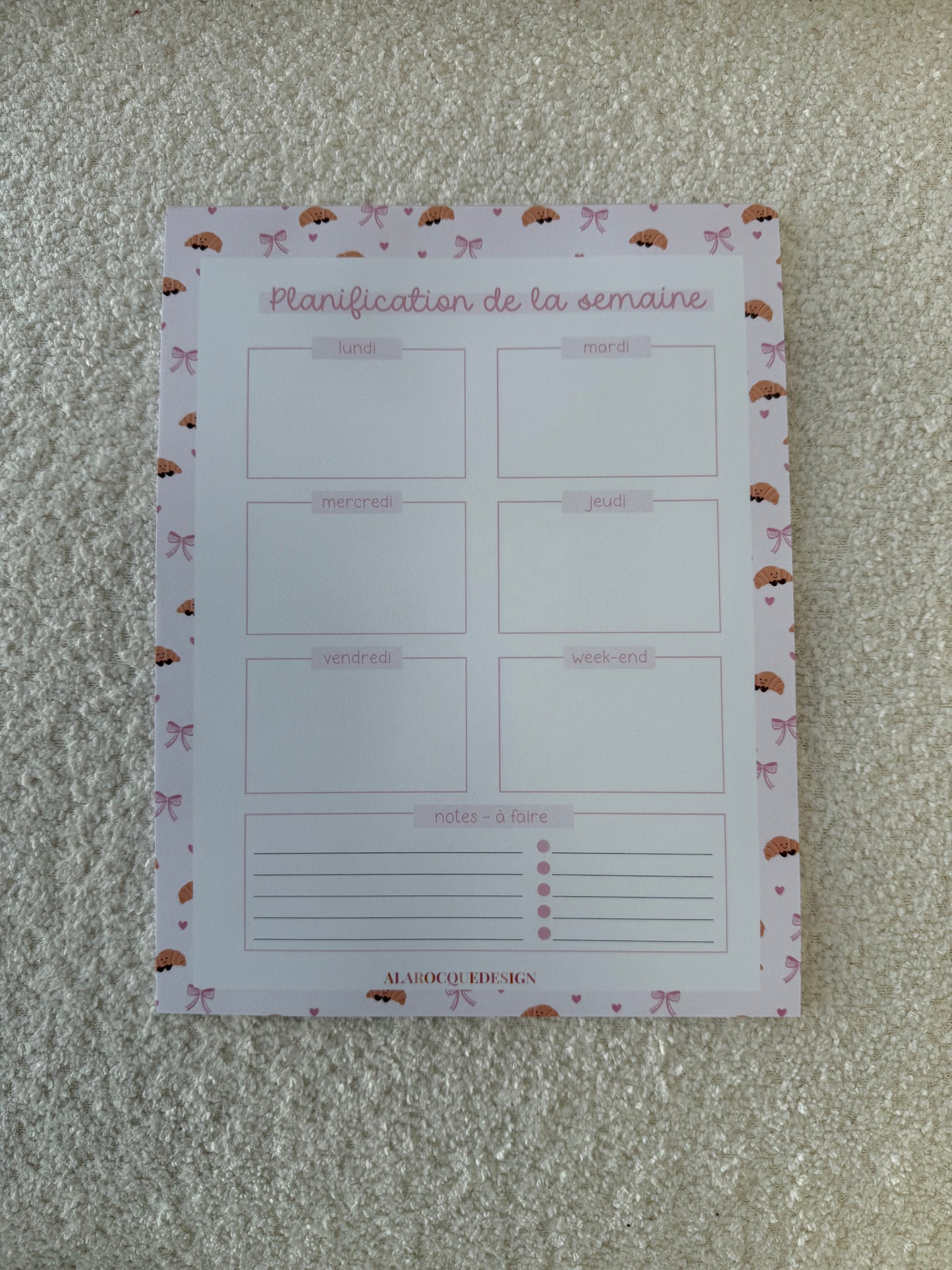 Meals of the week | Strawberries, croissants or lemons | 25 pages