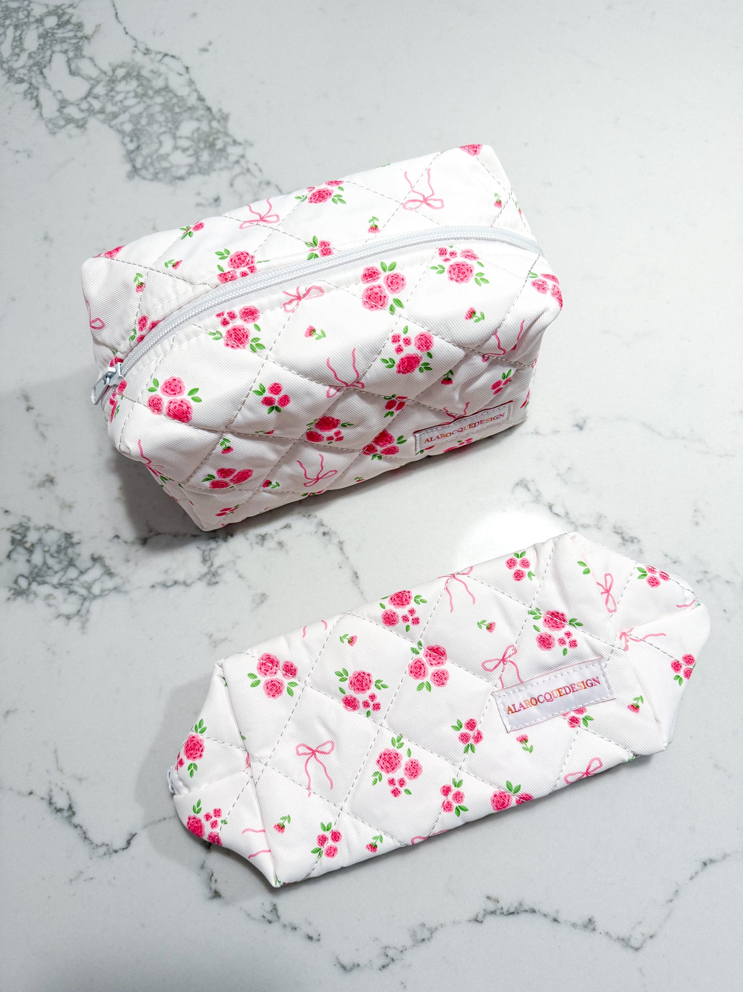 Trousse | Bouquet de roses et boucles