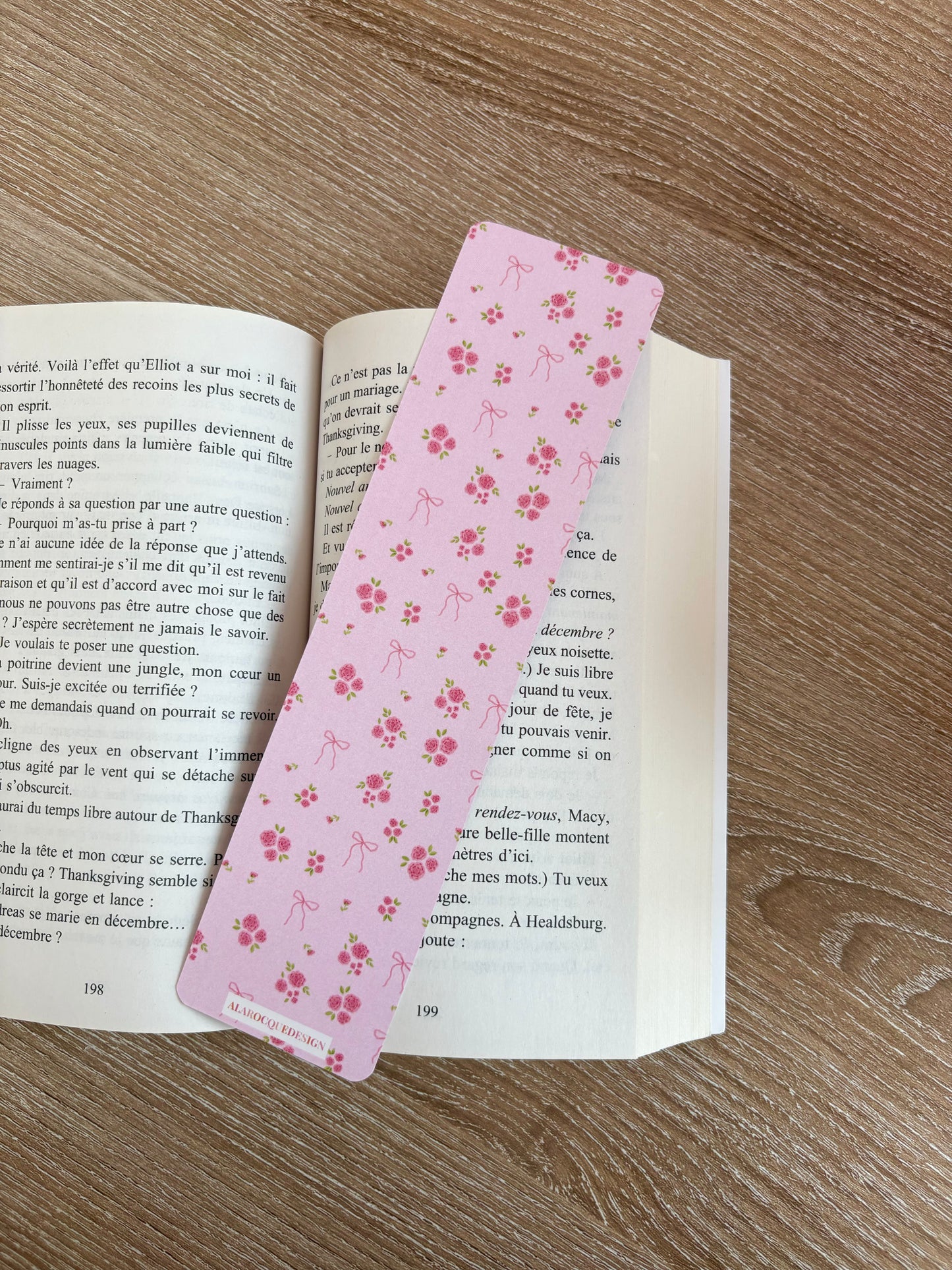 Signet 2.0 | Bouquets de roses et boucles