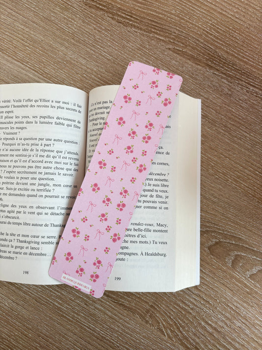 Signet 2.0 | Bouquets de roses et boucles