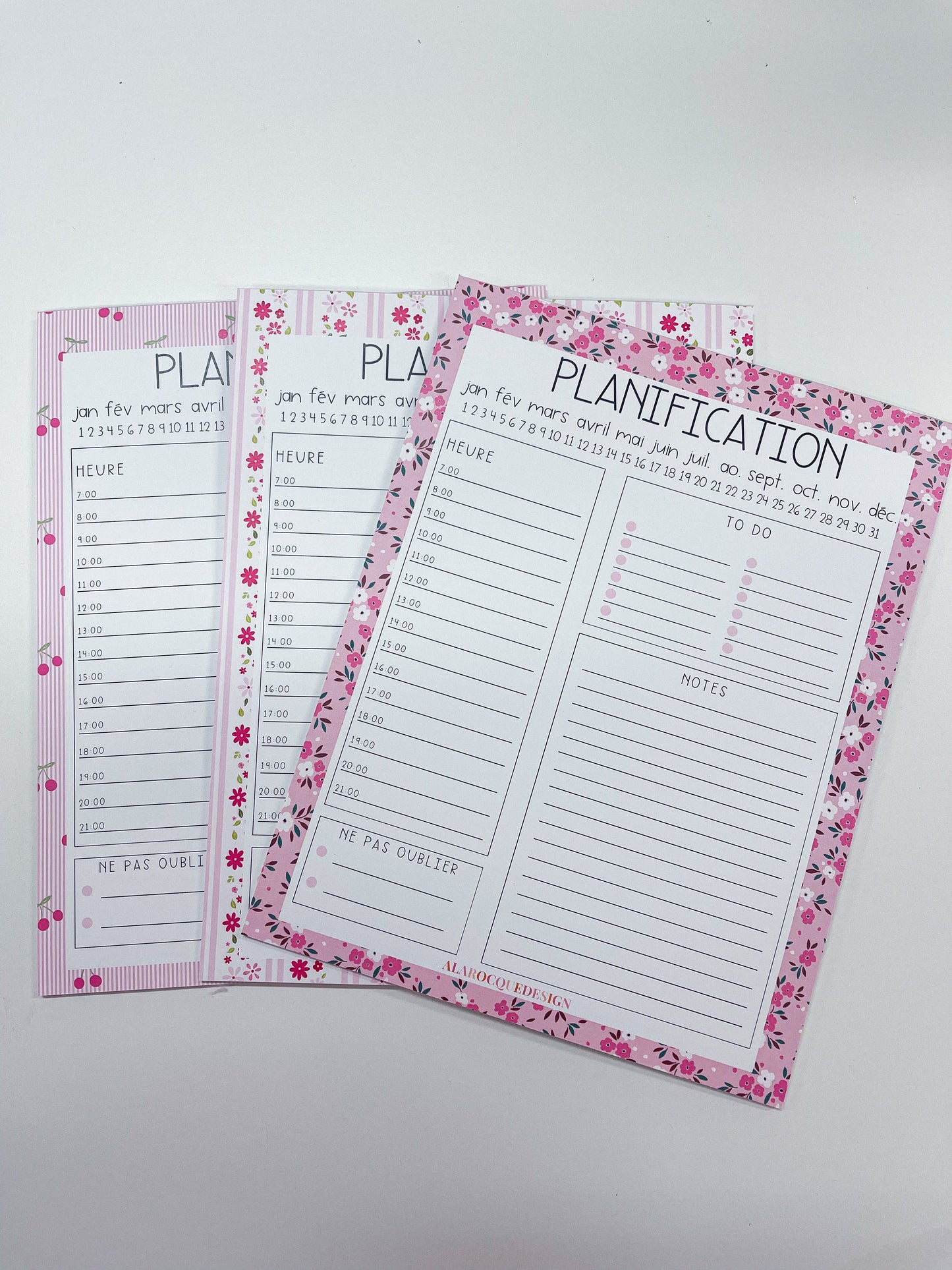 Daily Planner | Pink Lines and Flowers