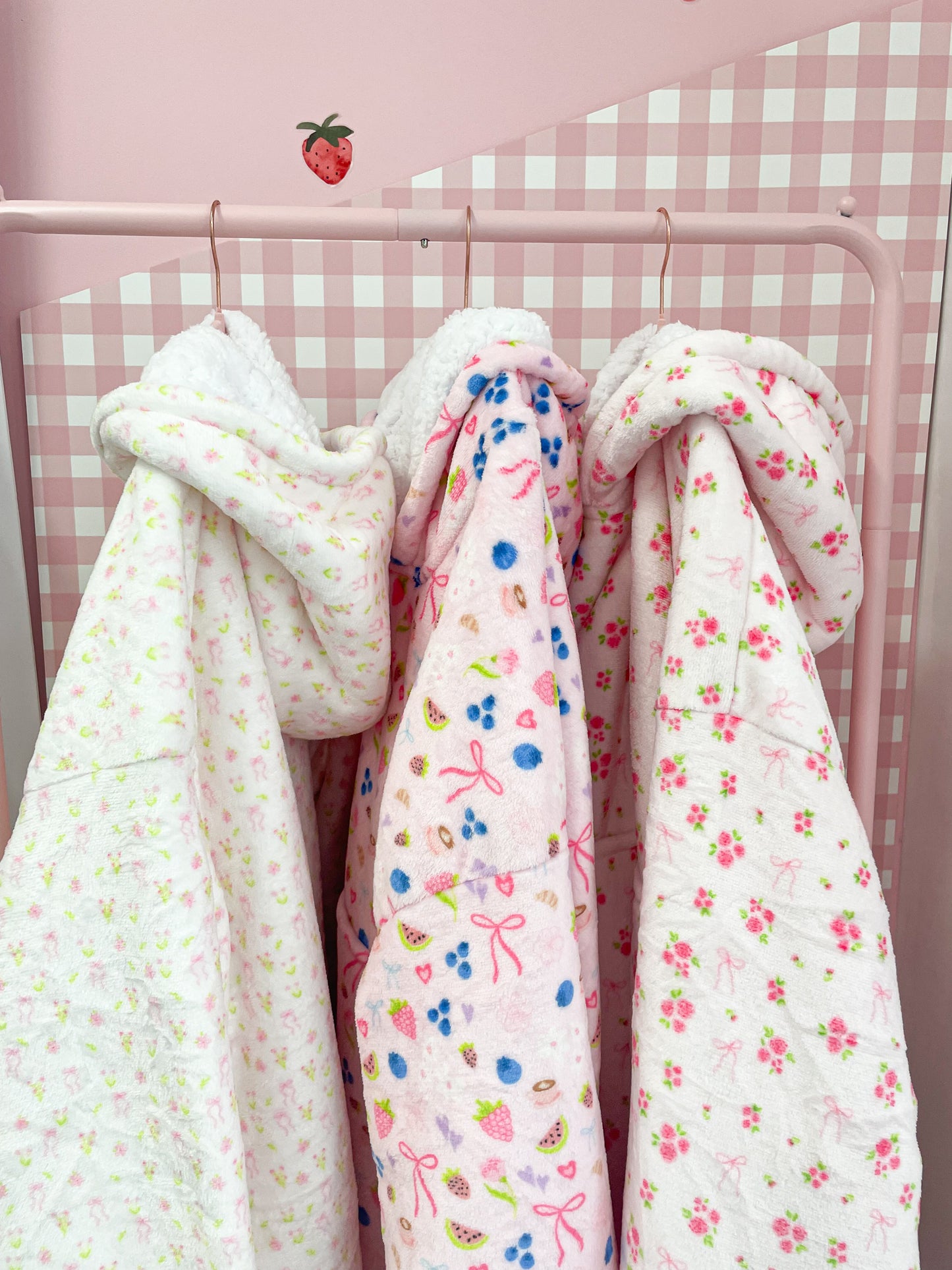 Hoodie pyjama | Bouquets de fleurs et boucles