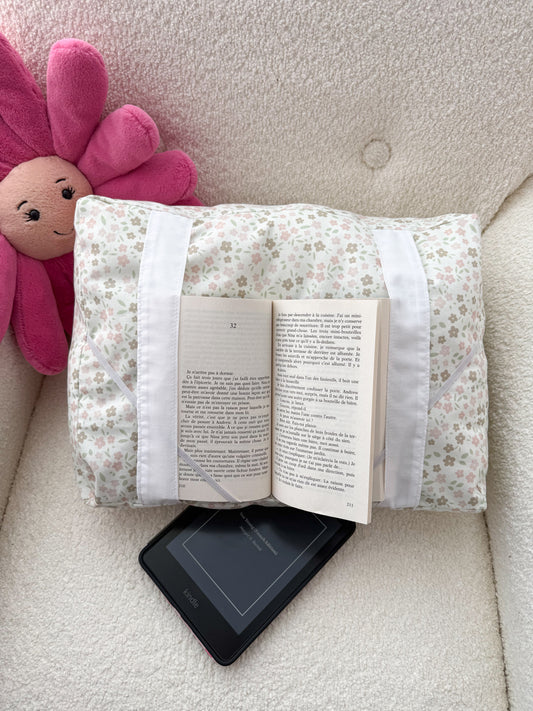 Coussin de lecture | Fleurs neutres pâles