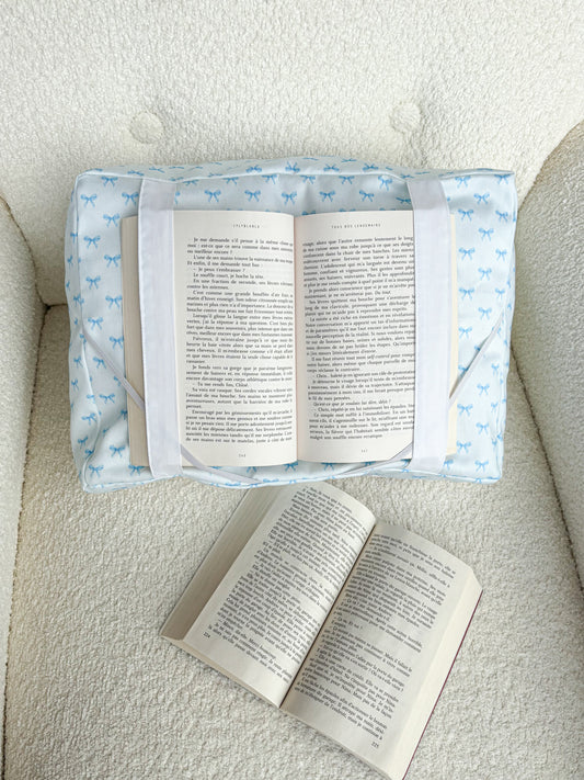 Coussin de lecture | Boucles bleues