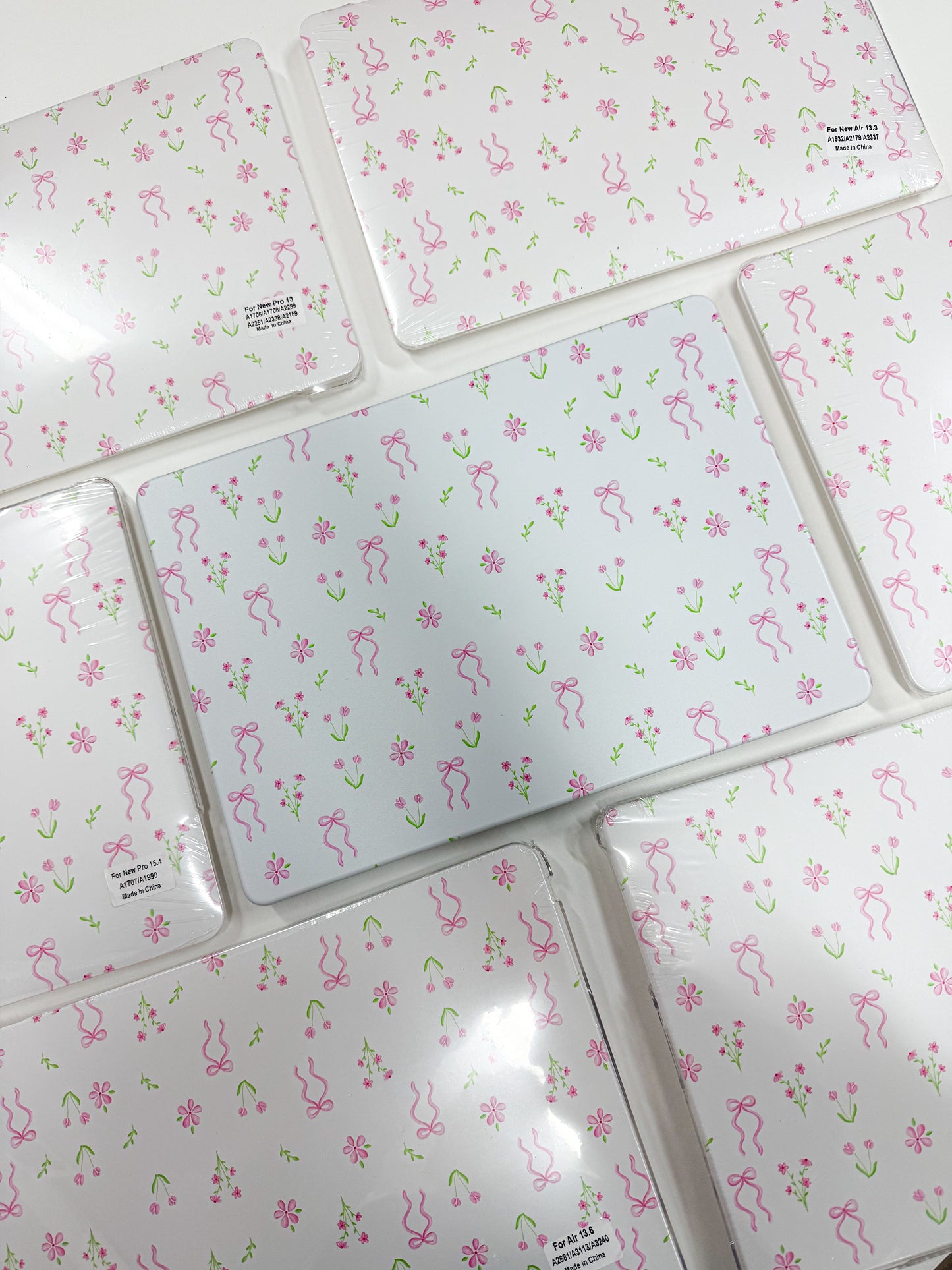 Étui à Macbook | Air ou Pro | Bouquets de fleurs et boucles