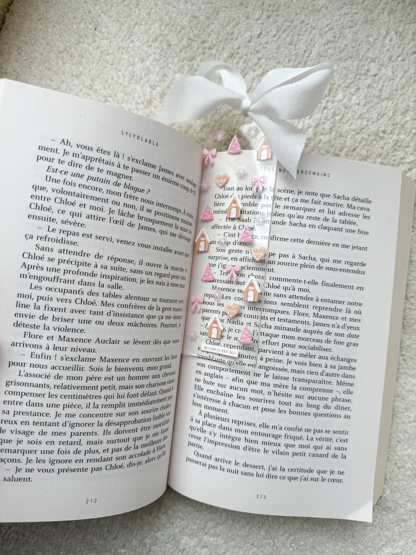 Signet en acrylique avec boucle | Biscuits de Noël roses