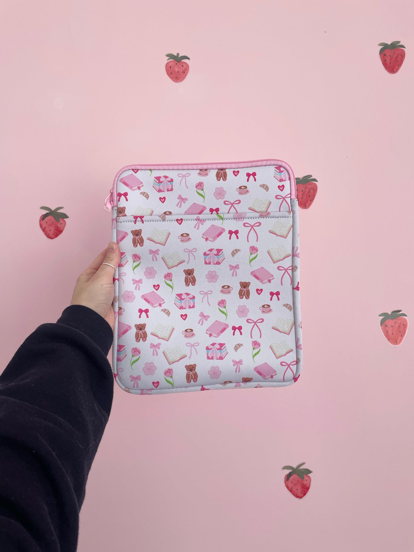 iPad Case | 11 to 15" | Multiple Designs