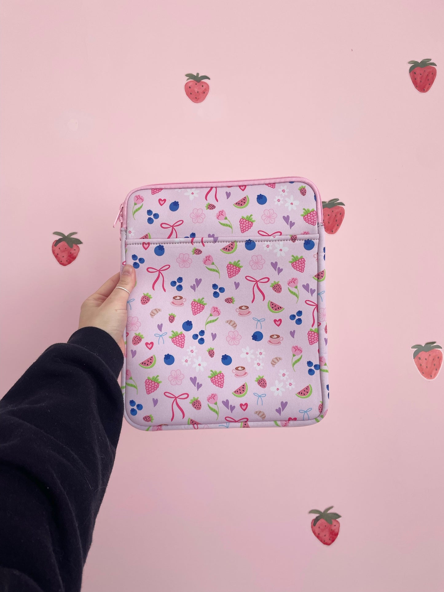 iPad Case | 11 to 15" | Multiple Designs