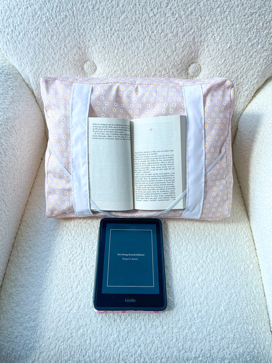 Coussin de lecture | Beige et marguerites | IMPARFAIT