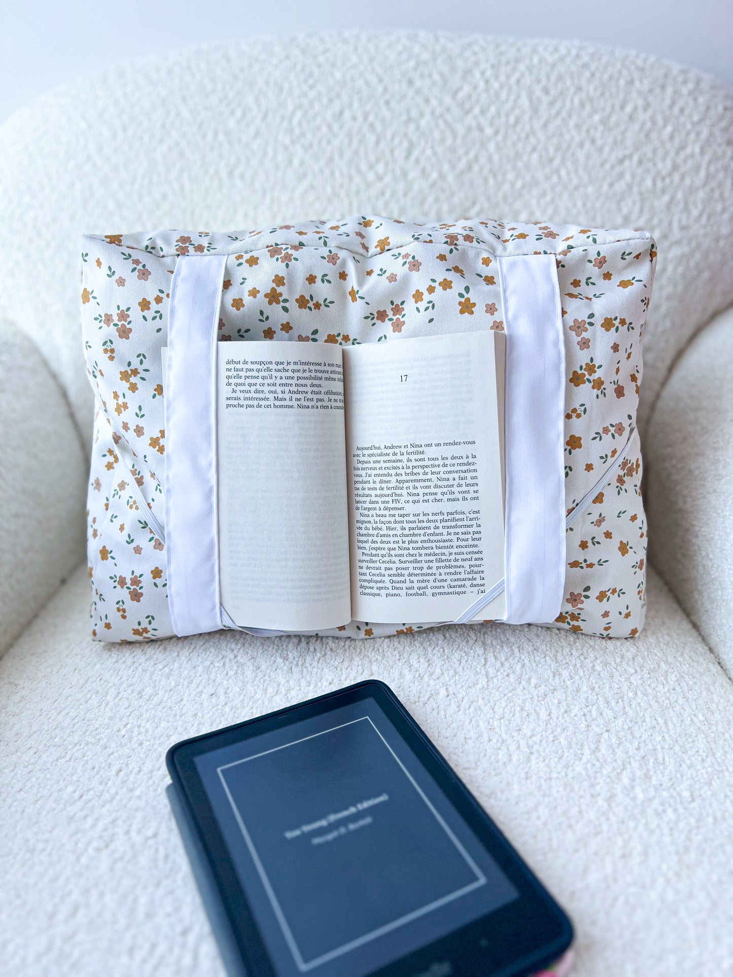 Coussin de lecture | Beige fleurs neutre