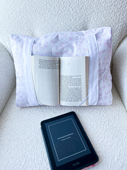 Coussin de lecture | Boucles roses