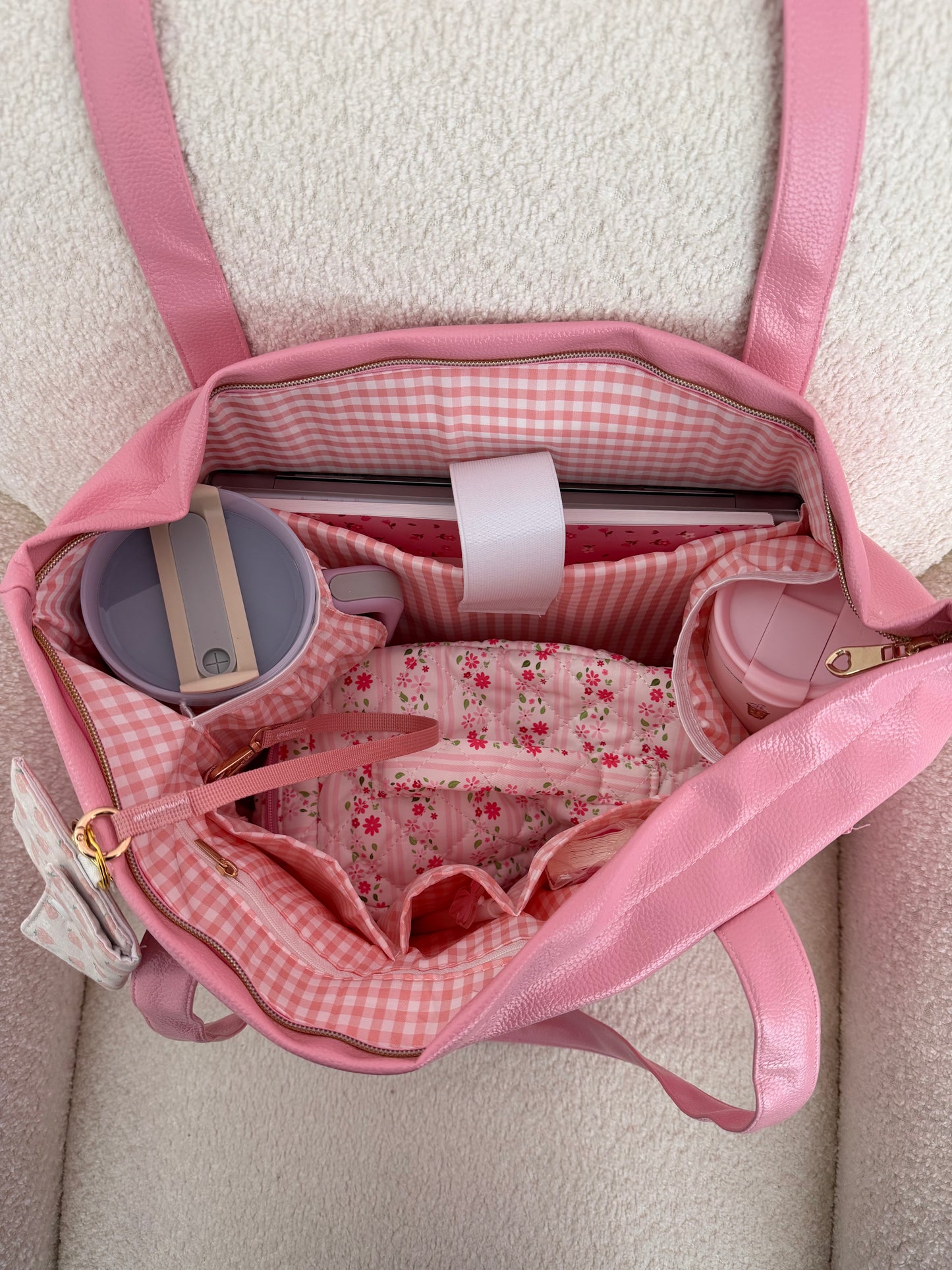 Bag | Raspberry red and white checkered pattern